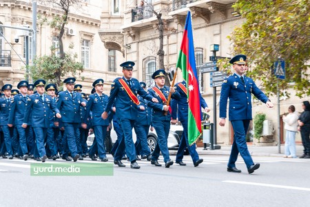 Hərbçilərin Zəfər yürüşündən FOTOREPORTAJ