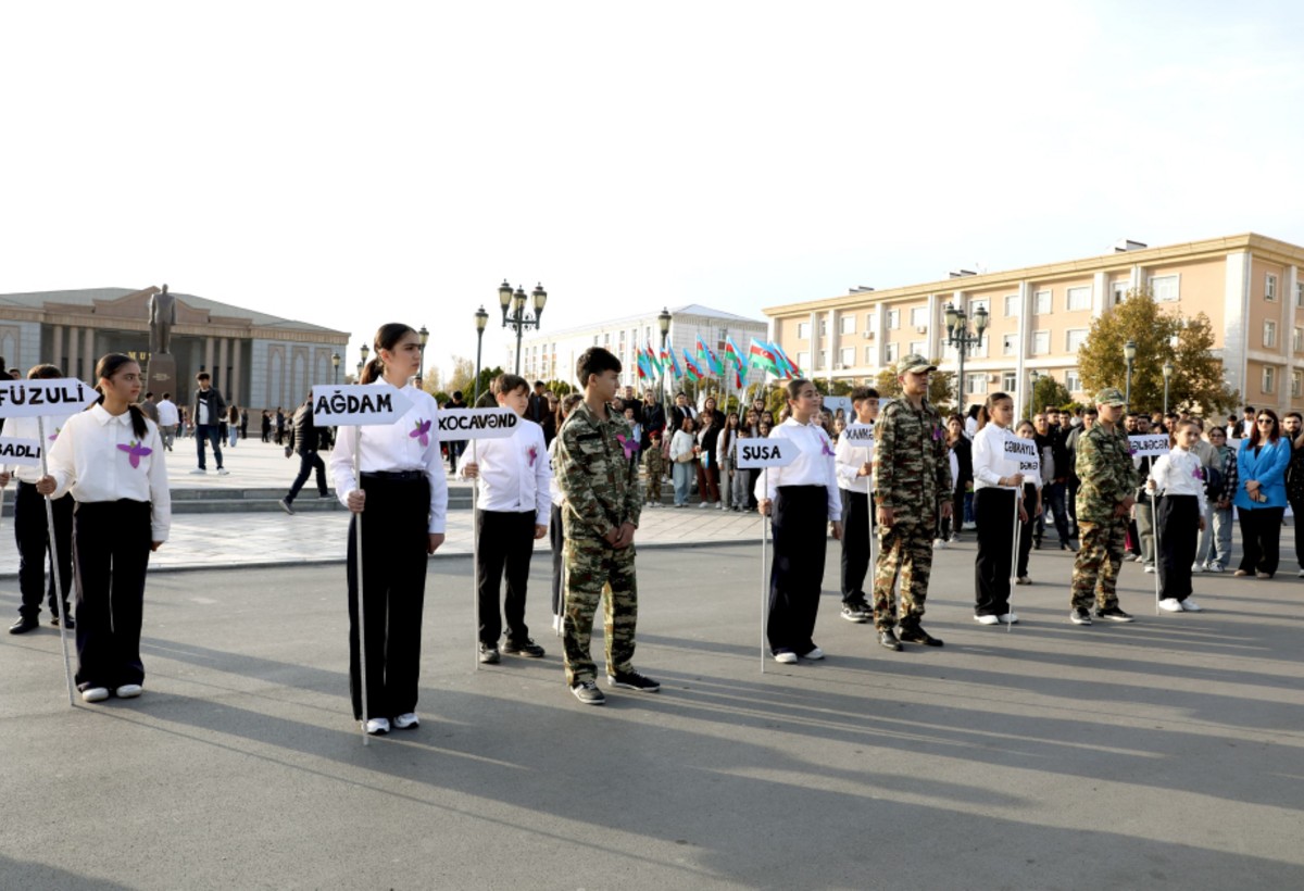 Naxçıvanda Qələbənin 5-ci ildönümü münasibətilə rəsm sərgisi olub