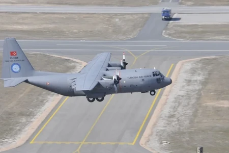 Qəzaya uğrayan Türkiyə təyyarəsində 20 hərbçi olub