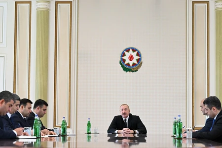 İlham Əliyev: Bəzi məmurlar ancaq öz ciblərini güdərək qanunsuz varlanmaya üstünlük verirlər