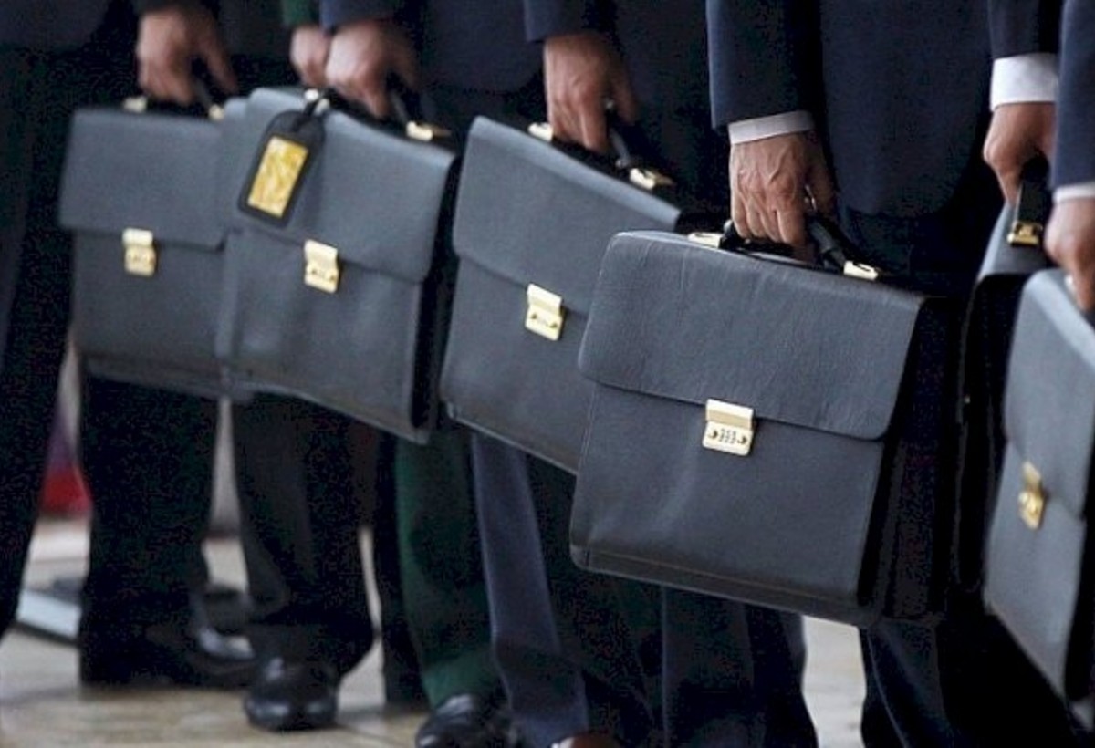 İcra başçılarının əmək haqqısı AÇIQLANDI