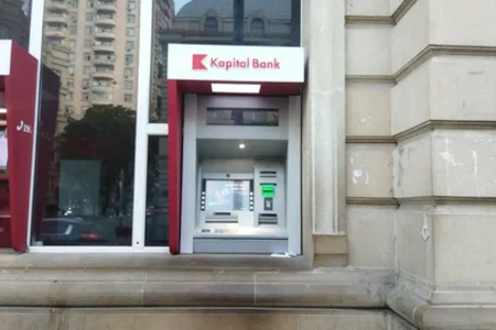Kapital Bankın bankomat dərdi: pul köçürülmür, aparatlar düzgün işləmir