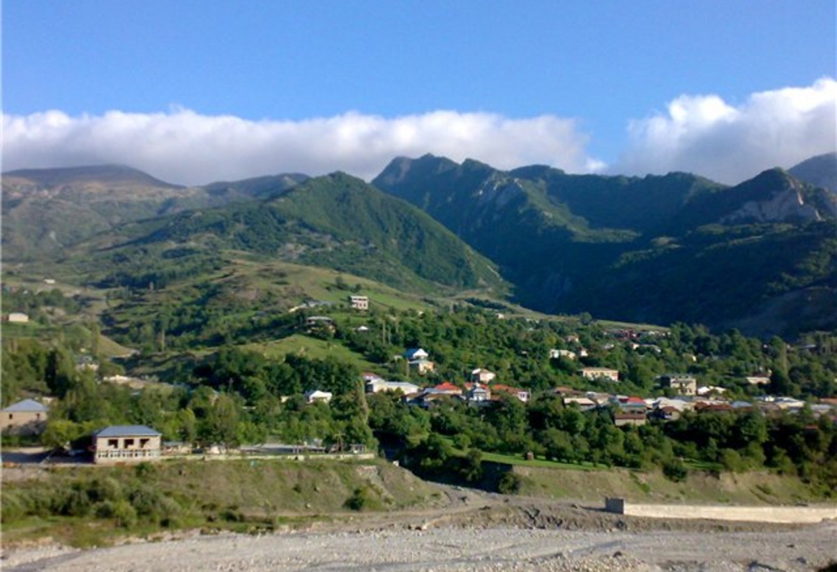 Deputat: Kənd və rayonlarda düzgün iş mühiti yaradılmalıdır