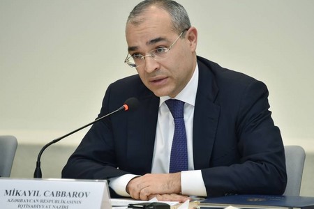 Mikayıl Cabbarov əmək haqlarının vergiyə cəlb edilməsinə aydınlıq gətirdi