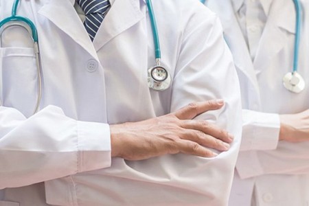 Bu ay 30-a yaxın klinika və həkim cərimələndi