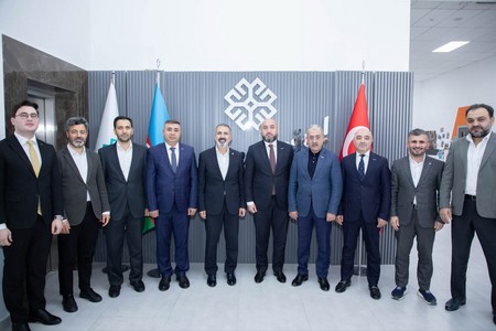 MÜSİAD ilə Türkiyə Maarif Vəqfi arasında müzakirələr aparılıb