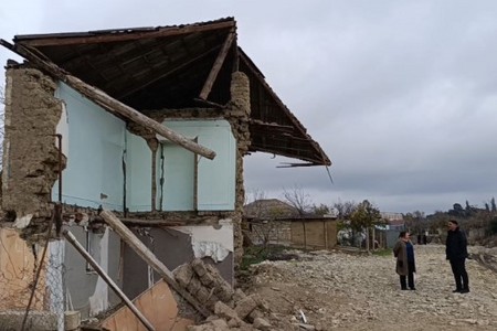 Şabranda sürüşmə fəallaşıb, evlər təhlükə altında - VİDEO