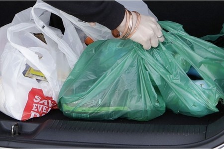 Marketlərdə polietilen torbalar bahalaşdı - YENİLƏNİB