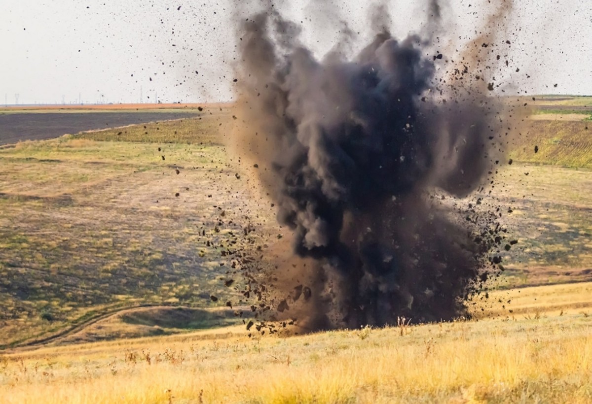 Ağdərədə mal-qara otaran şəxs minaya düşdü