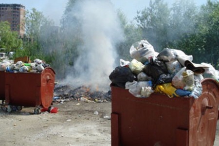 Nazirliyin idarə direktoru CƏZALANDIRILDI: ZİBİL YANDIRIB