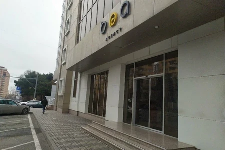 “Unibank”a yaxın şirkət səhmdarlarını sevindirmək istəyir