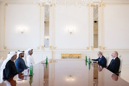 İlham Əliyev BƏƏ şirkətlərinin rəhbərlərini qəbul edib