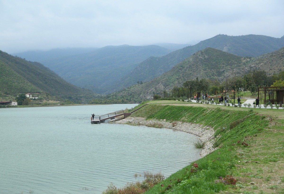 Suqovuşanda ticarət mərkəzi tikiləcək