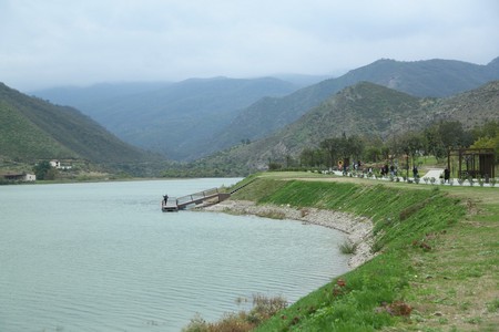 Suqovuşanda ticarət mərkəzi tikiləcək