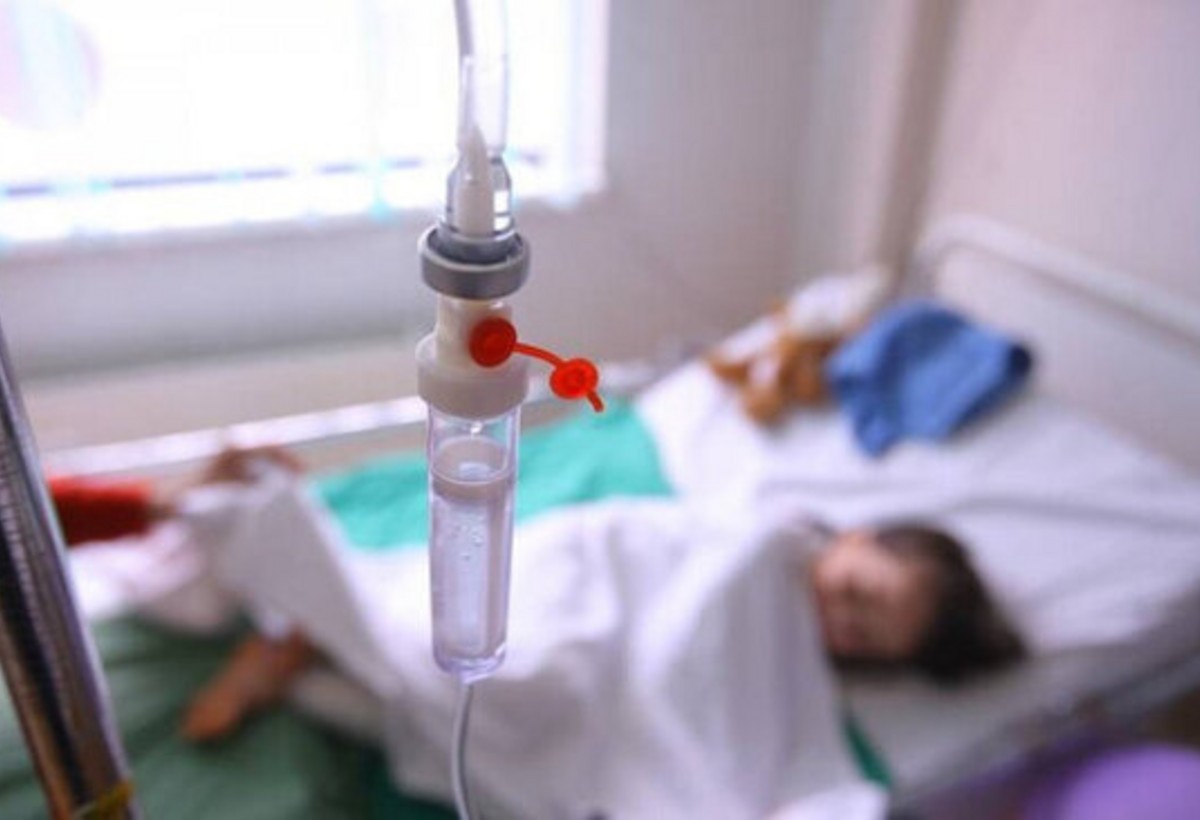 Bakıda məktəbdə 8 uşaq zəhərləndi