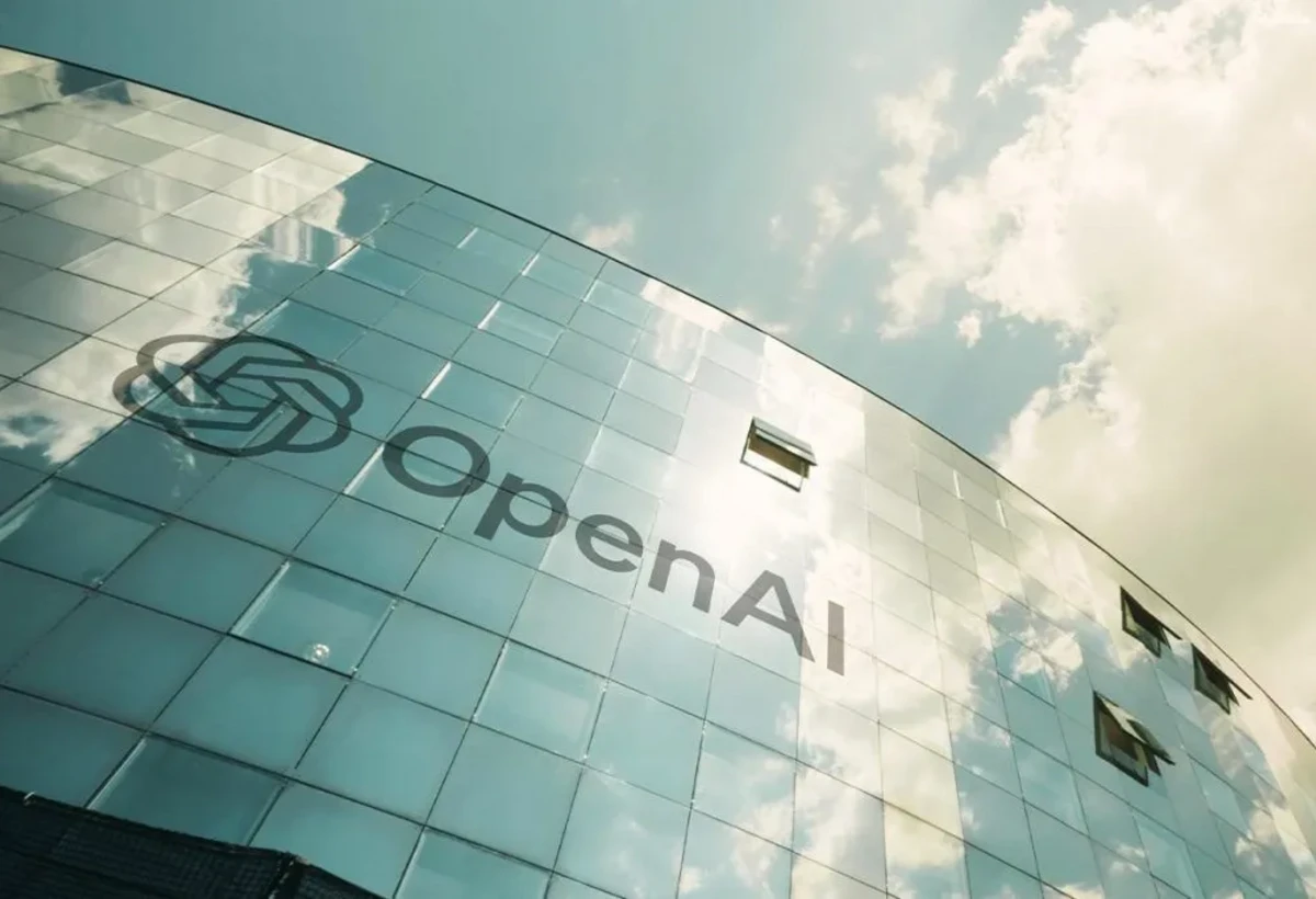 Azərbaycanlı nazir OpenAI rəhbəri ilə danışıqlar aparır - FOTO