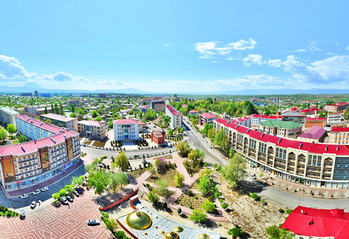 Naxçıvanda Dövlət Xidmətinə yeni bina tikilir