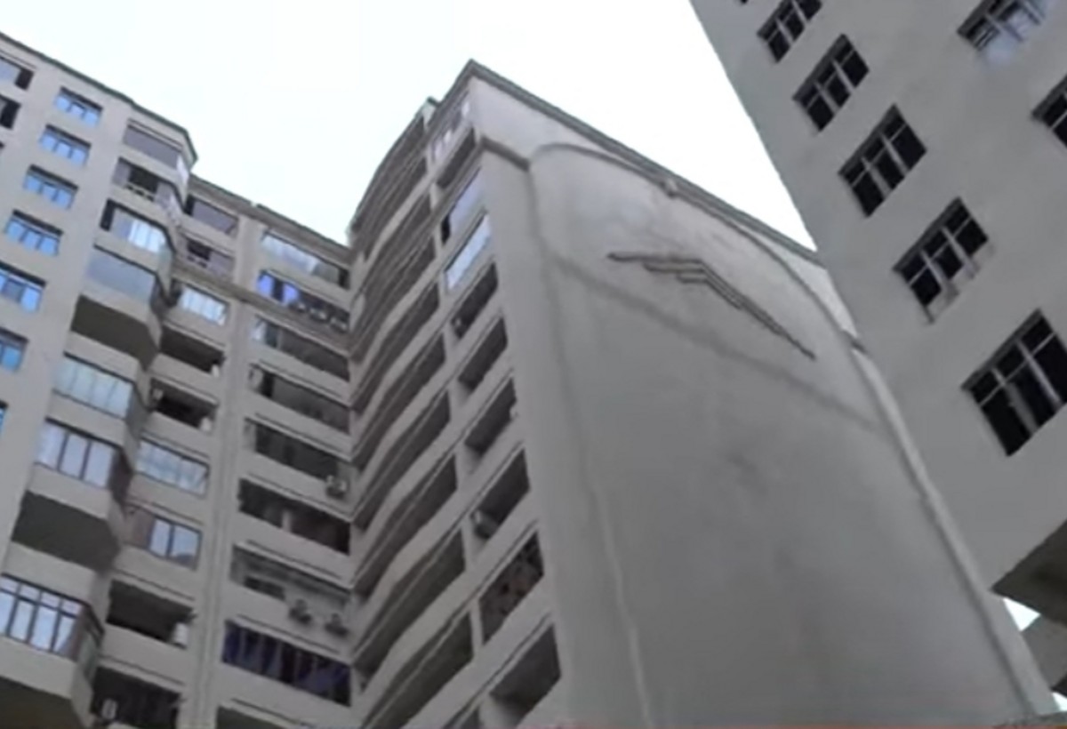 Bina 10 ilə yaxındır yarımçıq vəziyyətdə, sakinlər kirayələrdə - VİDEO