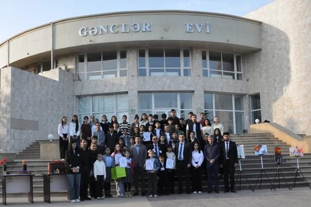 Sabirabadda rəsm və kitab SƏRGİSİ