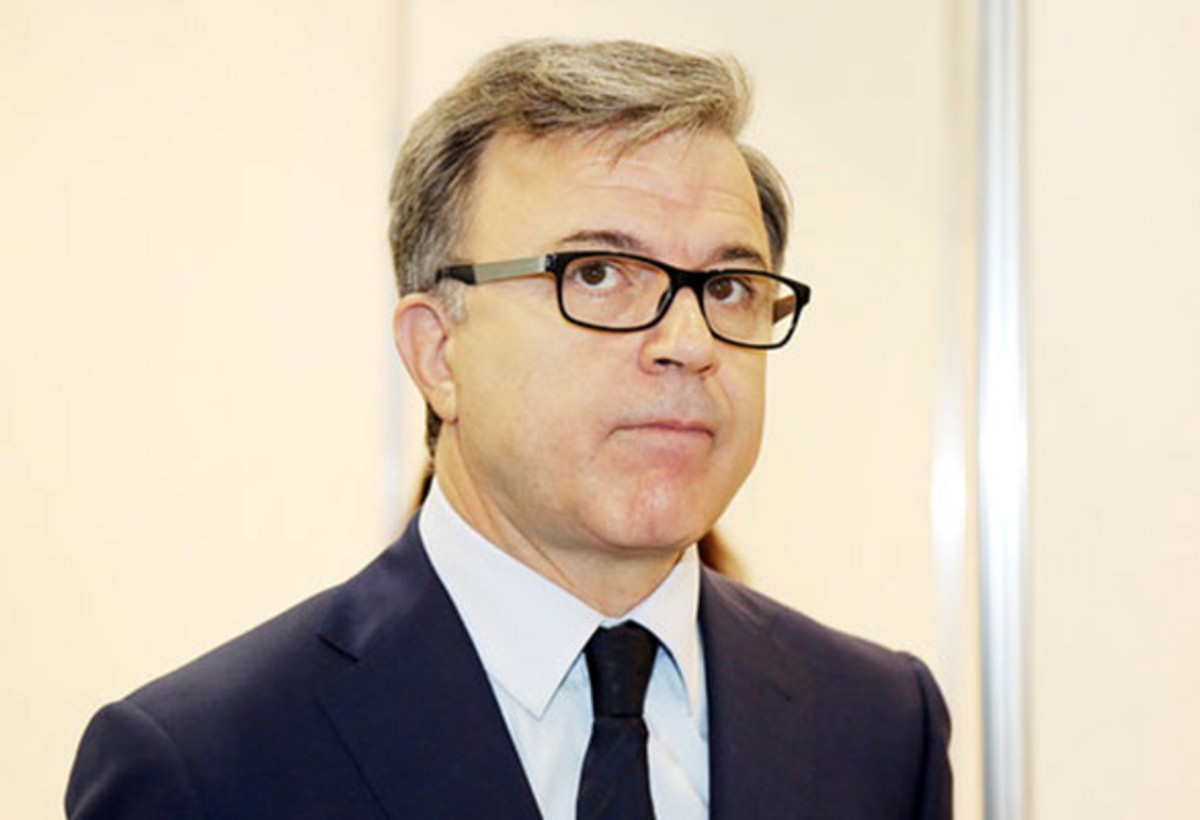 Hüseynqulu Bağırovun universitetinin borcu 100 min manata çatır