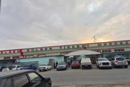 Ticarət mərkəzində yararsız qida məhsulları AŞKARLANIB