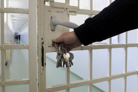 Amnistiyaya düşən 300-ə yaxın məhkum azadlığa buraxılır