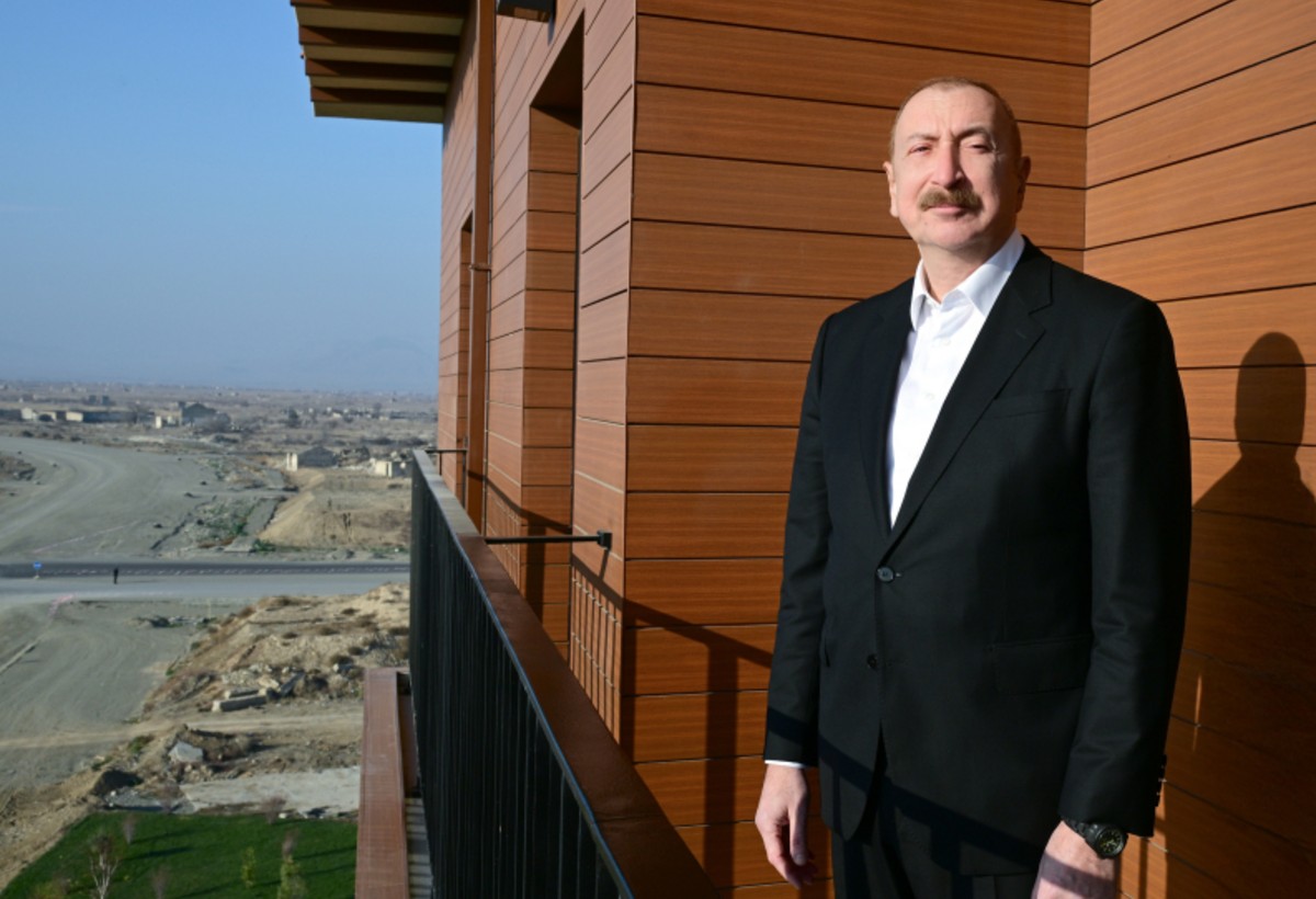 İlham Əliyev Ağdamda bir sıra təməlqoyma və açılışlarda - FOTO
