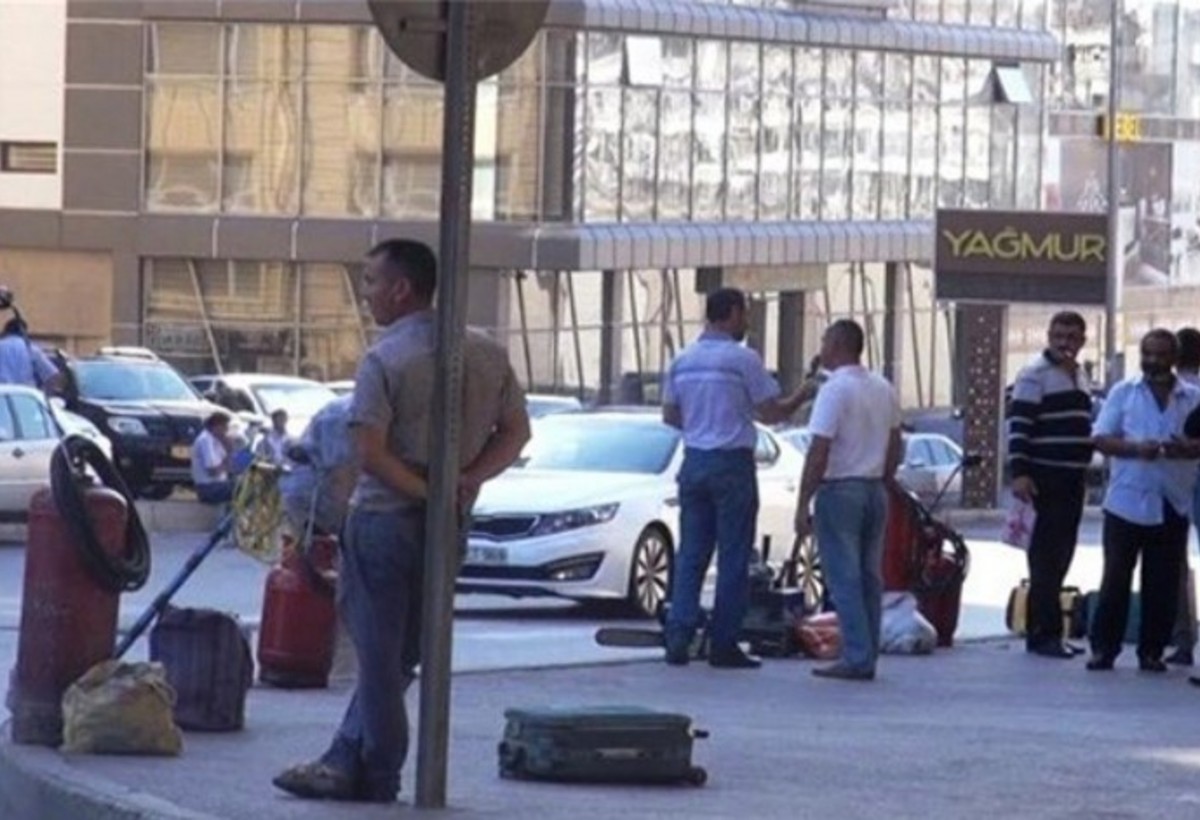 İnsanlar özünü inkişaf etdirmək üçün yox, dolanışıq üçün Bakıya gəlir - VİDEO