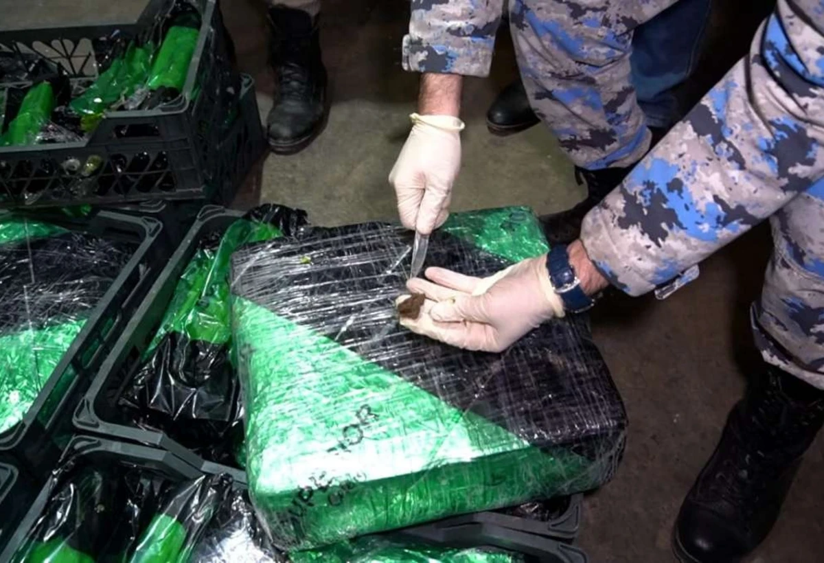 Kahının içində 150 kiloqrama yaxın narkotik keçirmək istədilər - FOTO