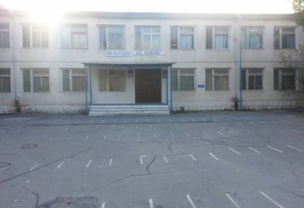 Sumqayıtda sərxoş kişi məktəbdən 1800 manatlıq oğurluq edib