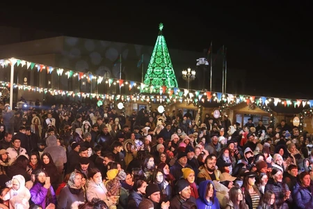 Xankəndidə Qış nağılı yarmarkası günlərində həmrəylik konserti - FOTO
