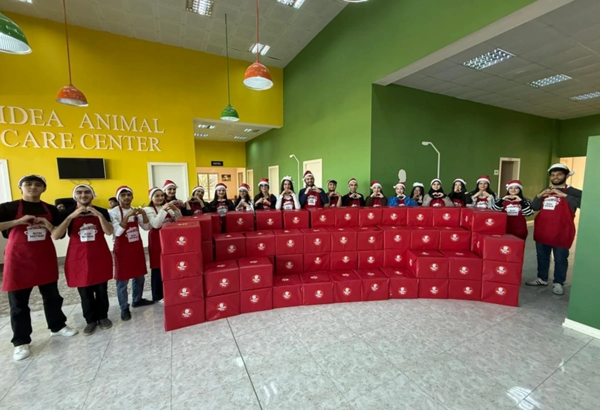 Aztəminatlı ailələrə bayram sovqatları paylanılıb - FOTO