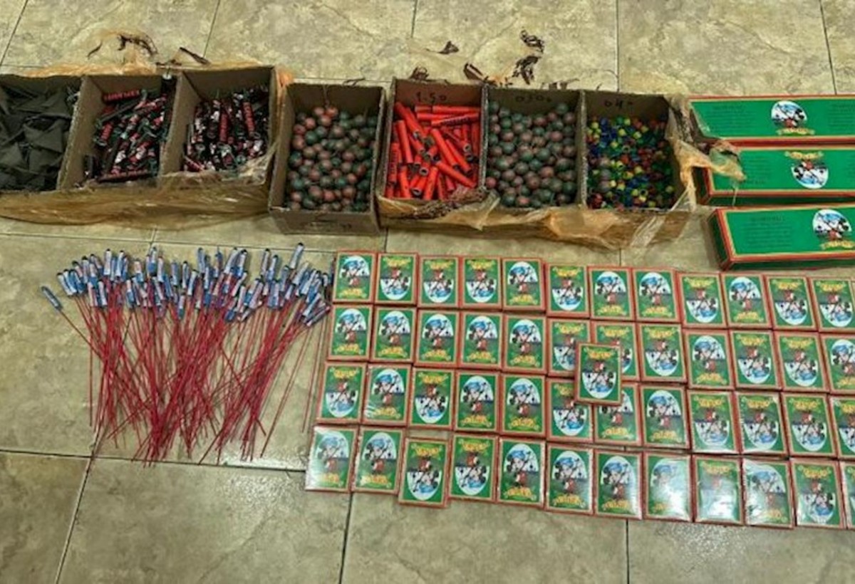 Pirotexniki vasitələr satan daha 9 nəfər tutuldu