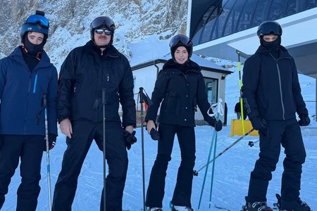 Prezident nəvələri ilə Şahdağda - FOTO