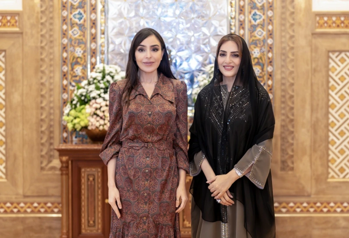 Leyla Əliyeva Maskatda Omanın birinci xanımı ilə görüşüb