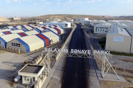 Məşhur şirkətə qarşı gömrük qaydalarının pozulması İDDİASI - MƏHKƏMƏ QƏRARI