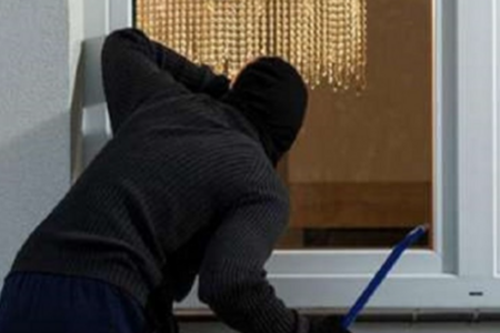 Bakıda gecələr marketləri talayan şəxs ələ keçirildi