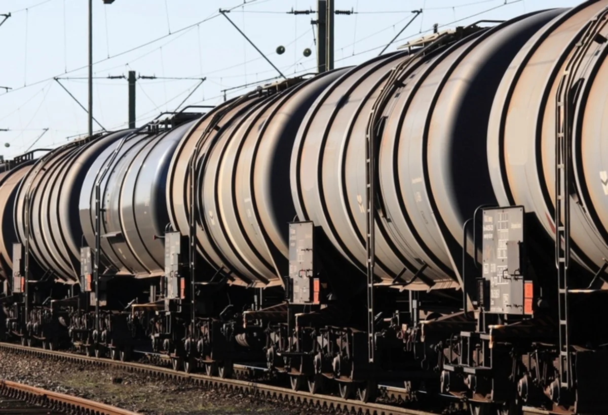 Azərbaycandan Ermənistana 1 tona yaxın yanacaq göndərildi