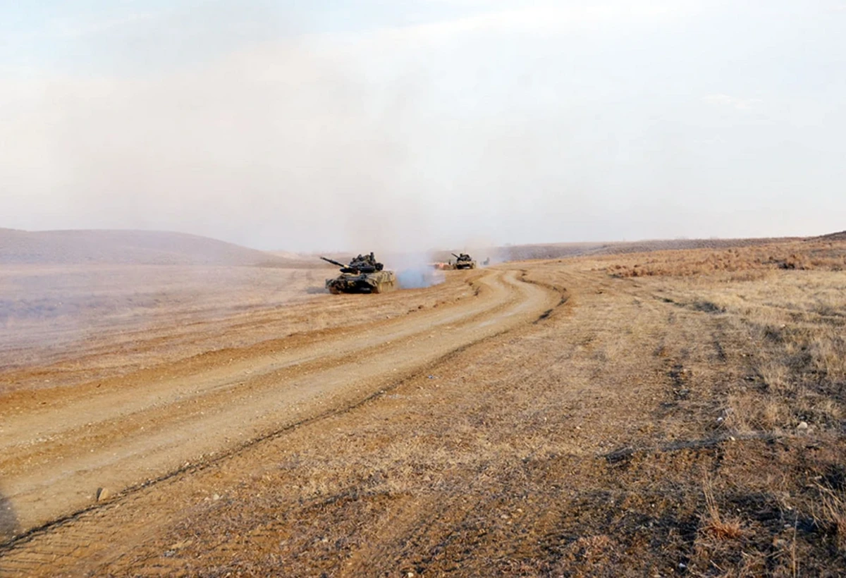 Orduda bölmələrin döyüş qabiliyyətinin yüksəldilməsi üçün TƏLİMLƏR