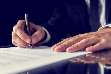 Elektron pul təşkilatının rəhbər vəzifəsində dəyişiklik edilib