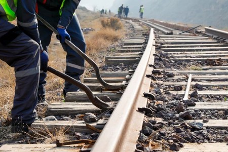 Azərbaycanla Ermənistan dəmir yolunun çəkilməsini müzakirə ediblər