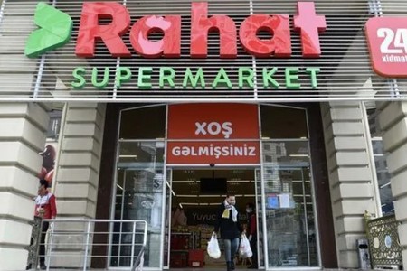 Rahat supermarketlər şəbəkəsinin icarəyə götürdüyü daha bir obyekt satışa çıxarıldı: 10 milyon manat - FOTO