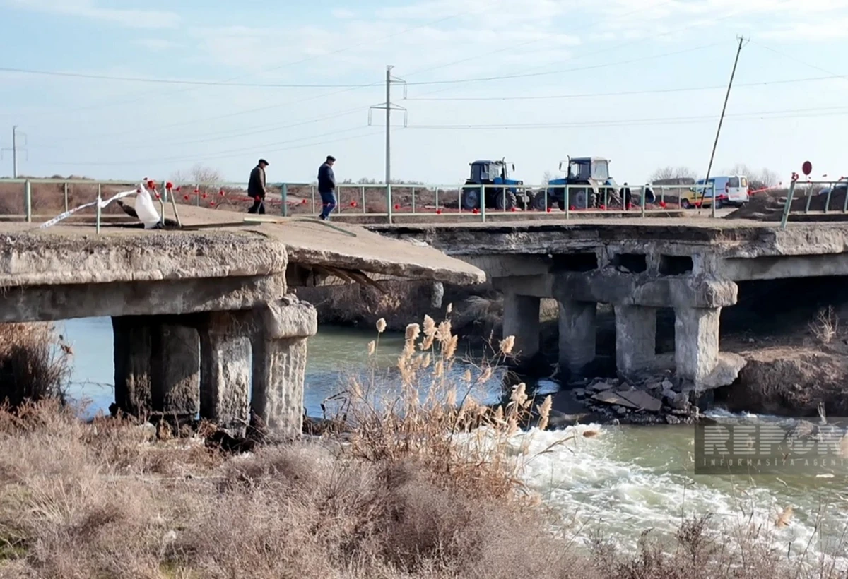 Sabirabadda uçan körpü yenidən tikiləcək
