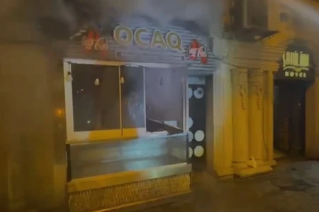 Bakıda dönərxanada YANĞIN - VİDEO