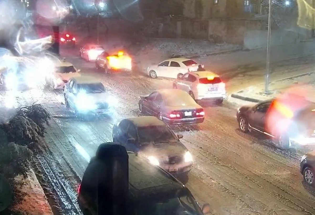 Bakıda şaxtalı hava ilə bağlı SÜRÜCÜLƏRƏ MÜRACİƏT