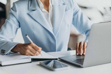 Azərbaycanda 9 illik fasilədən sonra kommersiya bankına qadın sədrlik edəcək