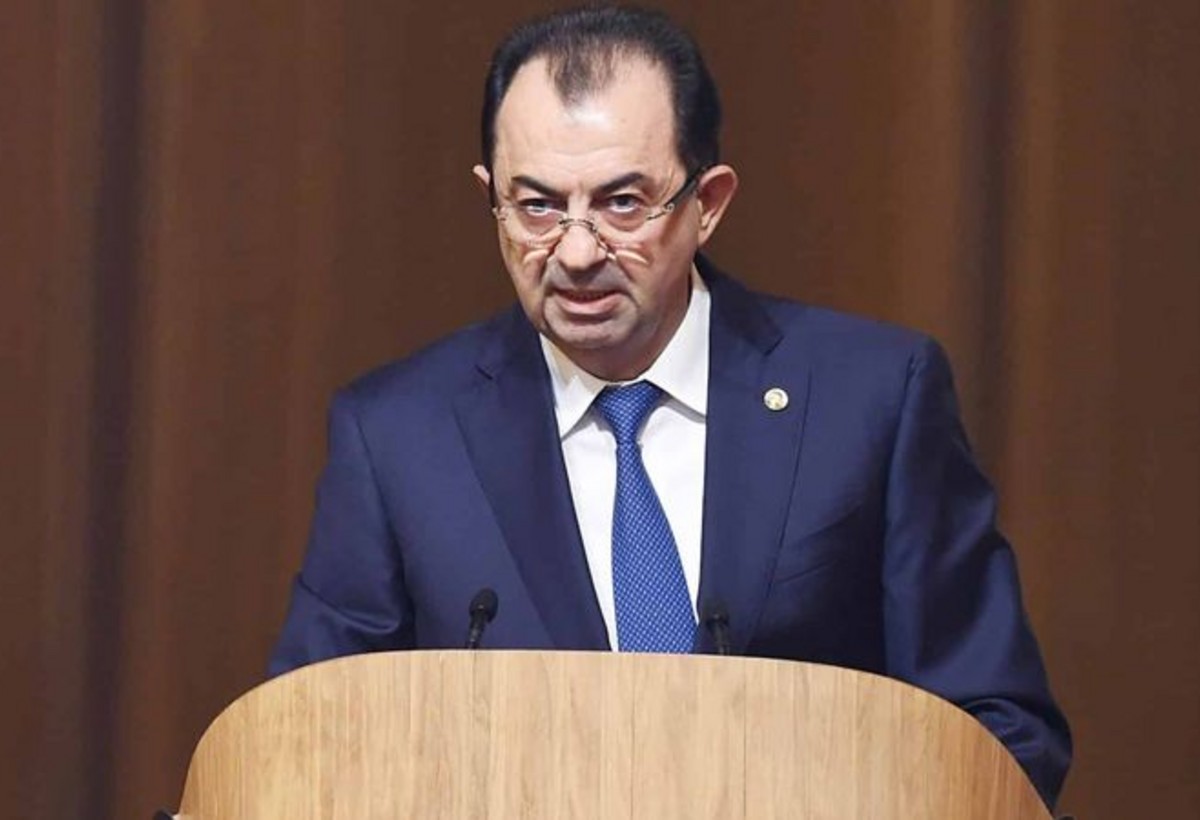 İcra başçısı vəzifəni ləğv elədi, müavinini uzaqlaşdırdı