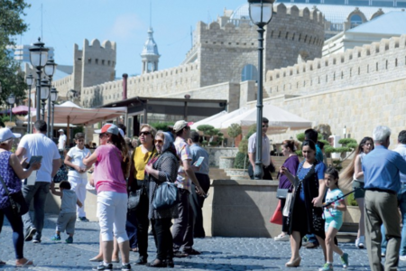 Azərbaycanın turist cəlb etdiyi xarici ölkələrin sayı azalıb