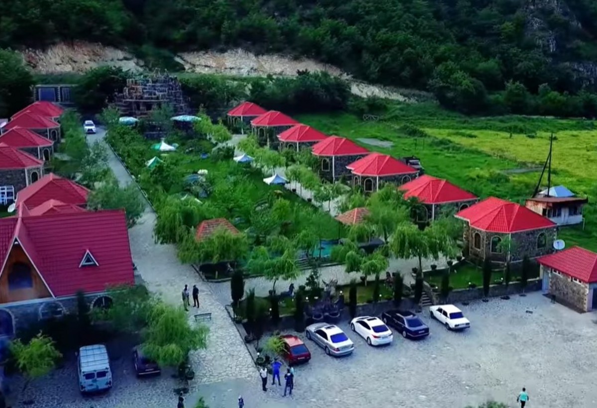 Göygölün məşhur istirahət mərkəzi “Ağrı Dağı” cərimələndi