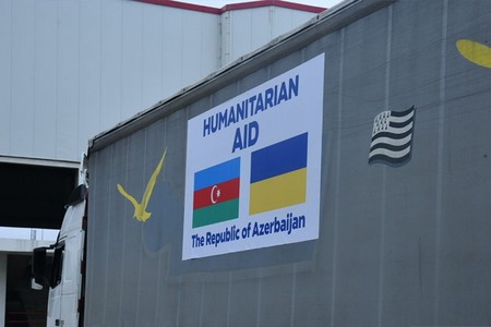 Ukraynaya daha iki TIR elektrik təchizatı yardımı göndərildi